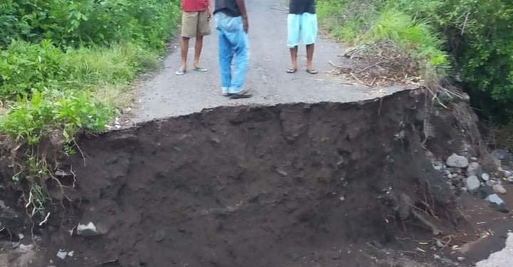 Rintihan Hati Warga Ilebura: Jalan Kami Telah Putus