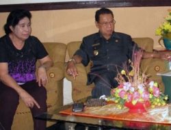 Bupati Pertama Lembata, Andreas Duli Manuk Tutup Usia