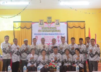 Petrus Kowa Deket Terpilih Menjadi Ketua PGRI Cabang Kecamatan Witihama