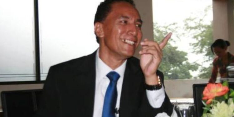 Dugaan Korupsi Mabar Mulai Serempet Advokat; 230 Advokat Peradi Dampingi Ali Antonius di Kejaksaan Tinggi NTT