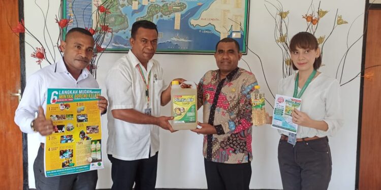 Wabup Agus Boli Dukung Pemberdayaan Petani Kelapa Flotim Melalui Kopdit Pintu Air
