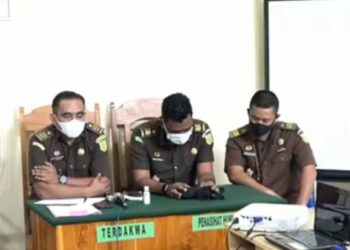 Sidang Praperadilan Konsultan Perencana IKK Ile Boleng Masuki Agenda Periksa Dokumen dan Saksi-Saksi