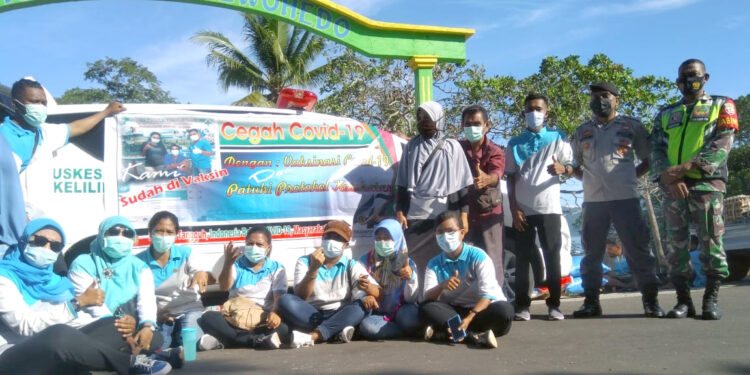 Sinergi TNI-Polri dan UPTD Puskesmas Menanga, Sosialisasi Prokes di Pasar Tradisional