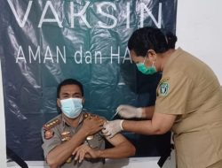 50 Anggota Satpol PP Divaksin, Lamabelawa : Jangan Terpengaruh Informasi Sesat !