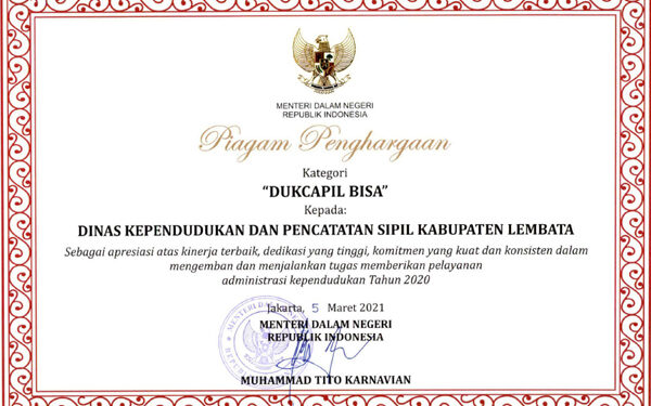 Dukcapil Lembata Raih Penghargaan ‘Dukcapil Bisa’ Dari Kemendagri; Suya: Ini Motivasi Bagi Kita!