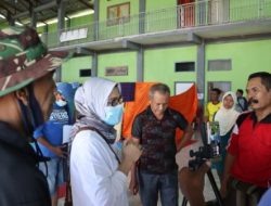 KPPN Larantuka Salurkan Sembako Bantu Warga Terdampak Bencana Di Adonara