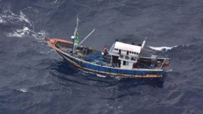 Cuaca Ekstrem, Penyeberangan Kapal Laut Harus Perhatikan Data BMKG dan Situasi Lapangan