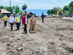 Di Desa Amakaka, Presiden Pastikan Relokasi dan Akui Terima Masukan Soal BBM Lembata