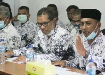 Sambangi Dinas PKO dan DPRD Flotim; PGRI Minta Perhatikan Nasib Guru Flores Timur