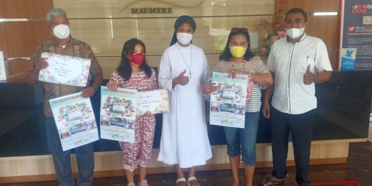 SMAS Katolik Bhaktyarsa Maumere Juara I Lomba Perpustakaan Terbaik Tingkat Provinsi 2021
