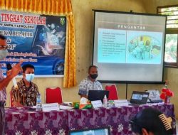 SMPN 1 Lewolema Selenggarakan MGMP Tingkat Sekolah