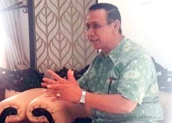 Penjelasan Pemprov Soal Pemulangan Jenazah Almarhum Yentji Sunur Dinilai Tidak Tepat; Jhon Kotan :  Karo Humas tidak Paham Konsep Diskresi