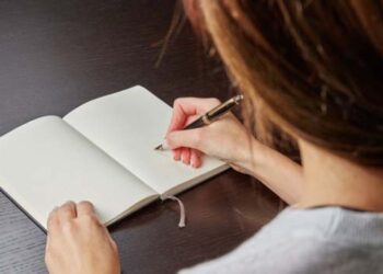 CATATAN SHEILA, Cerpen Paulus Bung Kanis Prason Wahon