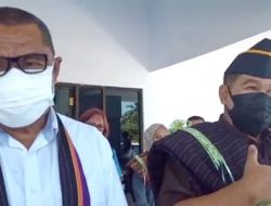 Terharu Disambut Bupati dan Forkopimda; Kajari Azrijal : Terlalu Dini Buat Kesimpulan Soal Kasus