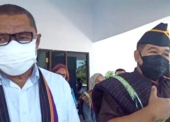 Terharu Disambut Bupati dan Forkopimda; Kajari Azrijal : Terlalu Dini Buat Kesimpulan Soal Kasus