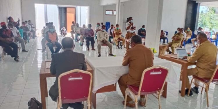 Buntut Dituding PLT Bupati Lakukan Intimidasi, Pace Punang Mundur dari Jabatan PLT Kadis PMD Lembata; Pilkades Serentak Terancam