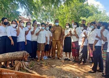 Plt. Bupati Lembata Harapkan SMANSA Nubatukan Jadi Model Pembinaan Anak Berkarakter