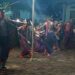 Wabup  Agus Boli dan Ribuan Masyarakat Menari Massal Hedung di Desa Pepak Geka, Adonara