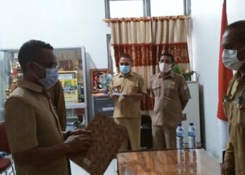 Silvester Samun Dicopot dari Jabatan Kadis Pendidikan Lembata