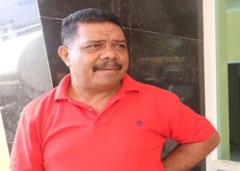 Pidato Bupati Dibacakan Ketua DPRD; Mado Watun: Dari Sisi Etika Pemerintahan tidak Benar !