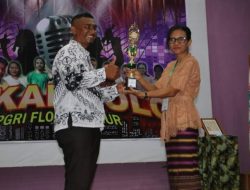 Oktaviana Ina Nogo Lamalelang Raih Juara 1 Lomba Vocal Solo PGRI Flores Timur