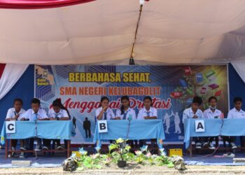Berbahasa Sehat, SMAN Kelubagolit Menggapai Prestasi