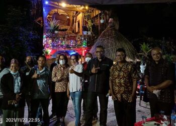 Temui Keluarga Lamaholot Labuan Bajo, Ini yang Disampaikan Bupati Thomas Ola