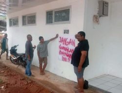 Warga Palang ‘Rumah Sakit’ Balauring dan Wairiang; Pemda Belum Cairkan Uang Kontraktor