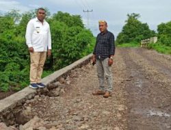 Wakil Bupati Flotim : Ruas Jalan Bencana Waiwadan – Lite – Waiwerang Segera Dikerjakan