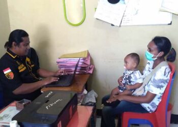 Istri Almarhum Bantah Saksi Gregorius Bernadus Wajo, Yustina Bluan : Itu Fitnah, Rumah Tangga Kami Baik-Baik Saja