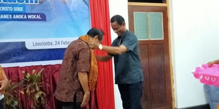 Pindah Jadi Pastor Paroki Wangatoa, RD Kristo Soge Minta Keluarga Besar RS Bukit Dukung RD Yohanes Angka Wokal