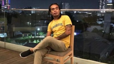 Dianugerahi Indonesia The Best One Awards, John Batafor : Lebih Pantas Didedikasikan untuk Orang Susah