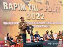 Presiden Jokowi: Tentara dan Polisi tidak Bisa Ikut dalam Demokrasi