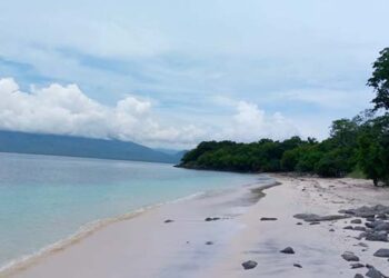 Pasir Putih Kawalelo, Pantai Perawan yang Jarang Digauli