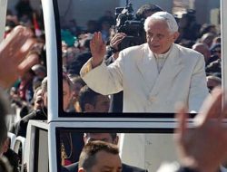 9 Tahun Paus Benediktus XVI Mengundurkan Diri, Ini Alasannya