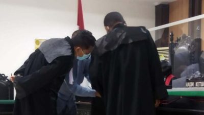 Sidang Korupsi Kantor Camat Buyasuri Berjalan Alot; Kerugian Negara Hanya Rp 16 Juta Lebih