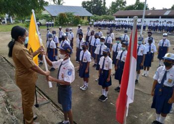 Pengurus OSIS Spentig Wulanggitang Dilantik; Kepsek : Harus Bisa Bikin Perubahan