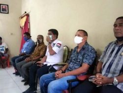 Anggota DPR RI Ahmad Yohan Sambangi Pastor Paroki Wangatoa