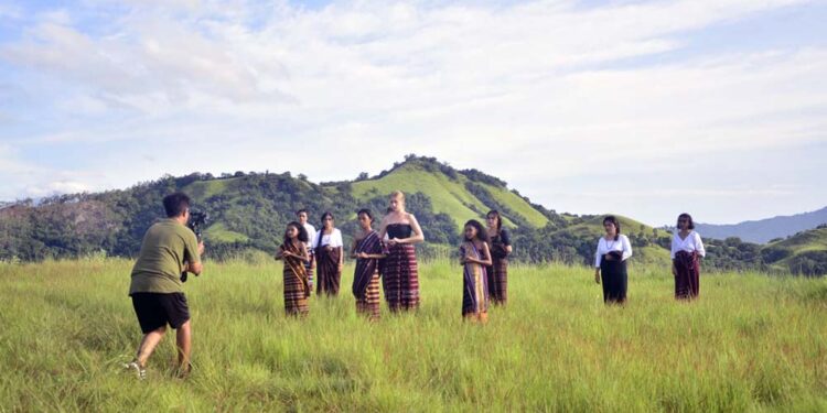 HLF Segera Rilis Lagu Kolaborasi dengan Rapper Finlandia, Jedo : Rencana Konser 9 Maret 2022