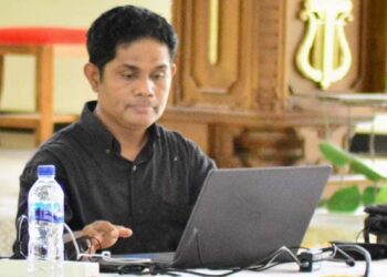 Alur Tuhan dan Alur Para Pengikutnya, Catatan di Tri Hari Suci