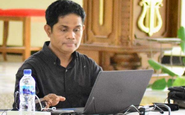 Alur Tuhan dan Alur Para Pengikutnya, Catatan di Tri Hari Suci