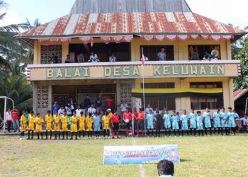Ketua PGRI Flotim Buka Gala Siswa PGRI Cup Zona Daratan Adonara
