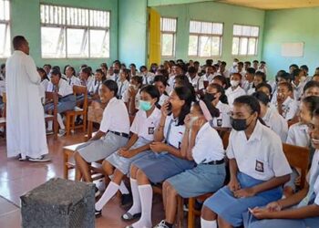 OSIS SMAN 1 Nagawutung Gelar Rekoleksi Jelang Paskah dan Pembinaan Iman dalam Konsep Ramadhan 1443H