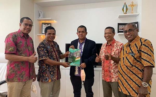 Melki Laka Lena : BLK Rp 1 Miliar, Modal Bangun Perguruan Tinggi di Lembata