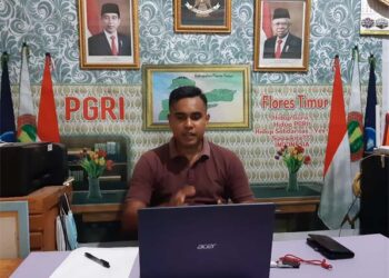 PGRI Flotim Gelar Webinar ‘Guru Millenial Berjiwa Wirausaha’