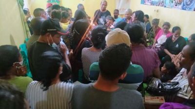 Jenazah Bendahara Pimpinan Setda Lembata Dimakamkan di Pekuburan Umum Waikomo