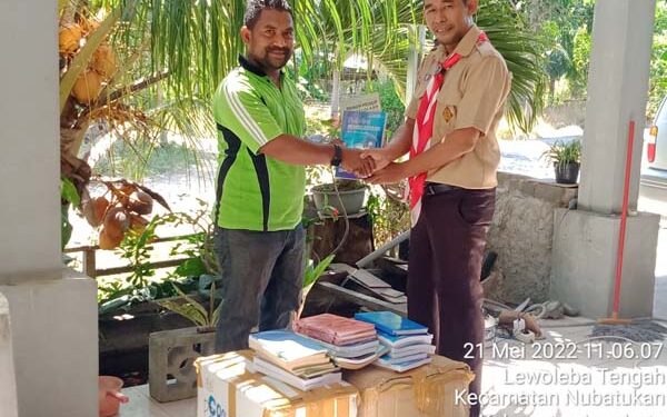Lagi, Kwarda Pramuka NTT Bantu Taman Baca Moting Maung