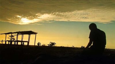 Tetaplah Merendah Seperti Seorang Hamba