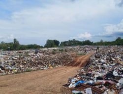 Flores Timur Dapat Bantuan Mobil Sampah dari Bank NTT, Doris Rihi : Kita Fokus Bangun Lewotana