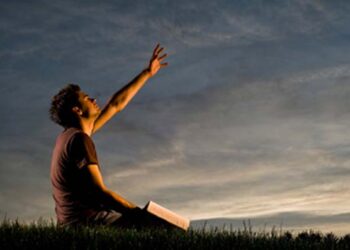 Ditolak Tetapi Tetap Setia